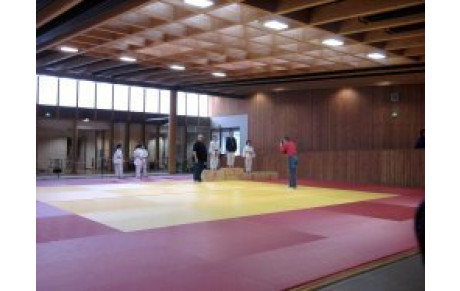 COMPETITION AU DOJO DE CAHORS LE 04 MARS 2012