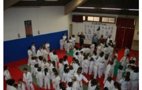 STAGE JUDO ENFANTS LACAPELLE  25 NOVEMBRE 2012