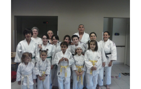 DU JUDO A LA RESIDENCE D'OLT